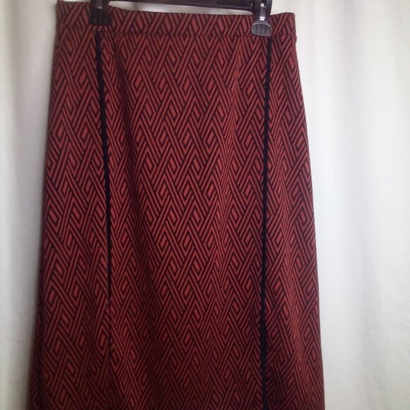 Southern Lady Petite Skirt PS Pull On Stretch Pattern Red Black - Picture 1 of 14